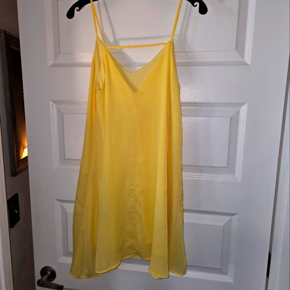 Yellow dress